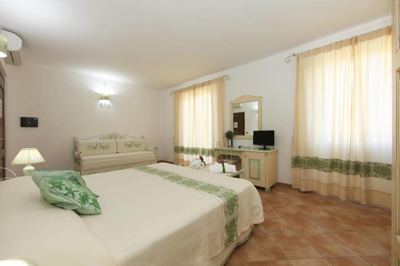Guest House Villabianca La Maddalena  Kültér fotó
