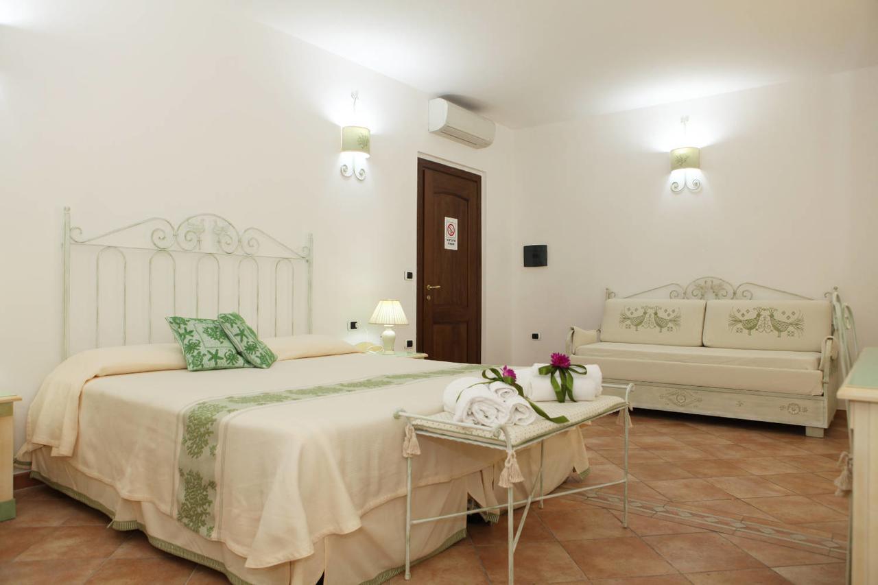 Guest House Villabianca La Maddalena  Kültér fotó