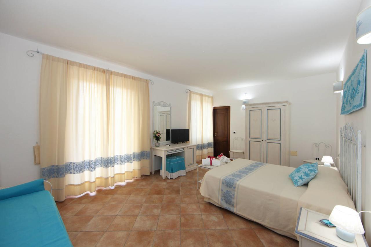 Guest House Villabianca La Maddalena  Kültér fotó