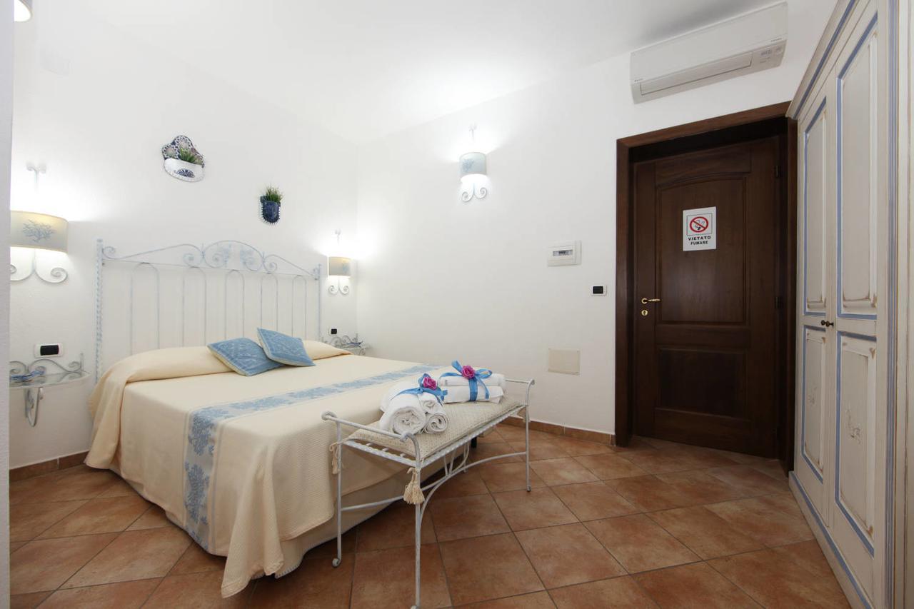 Guest House Villabianca La Maddalena  Kültér fotó
